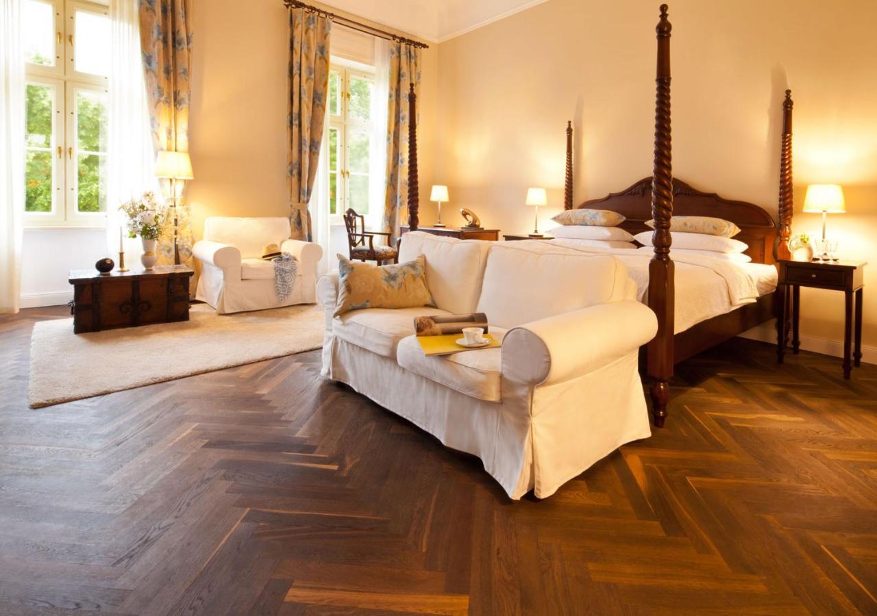 Schlosshotel Ziethen Kremmen Exterior photo
